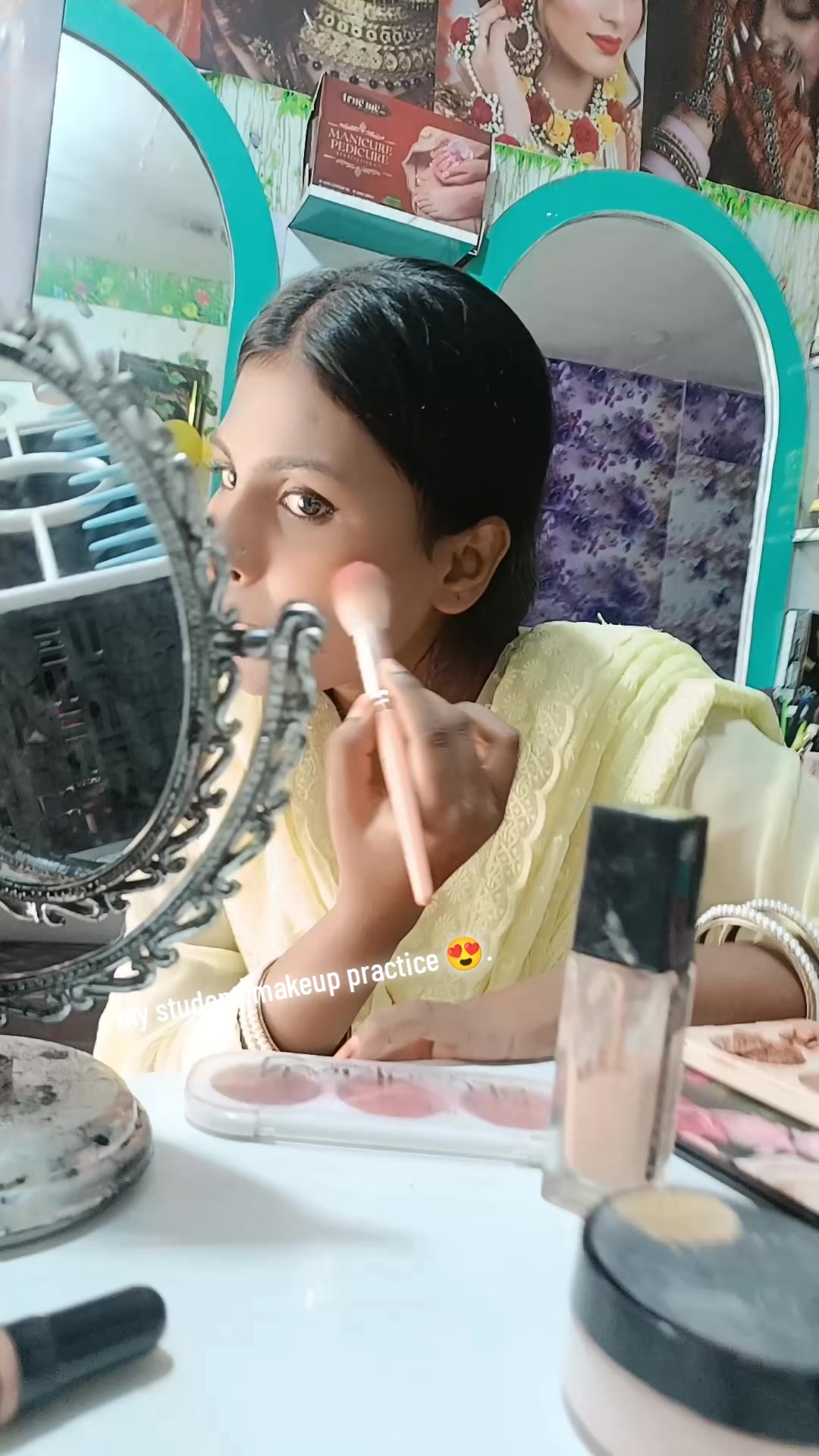 @Anuradha beauty parlour❣️❣️❣️