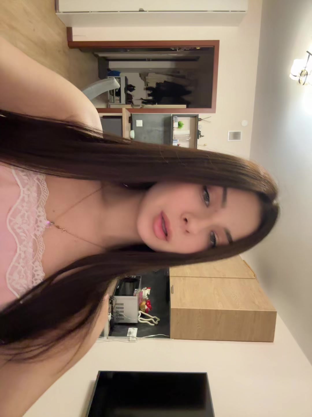 @r_0_m_A_n_0_v_A
