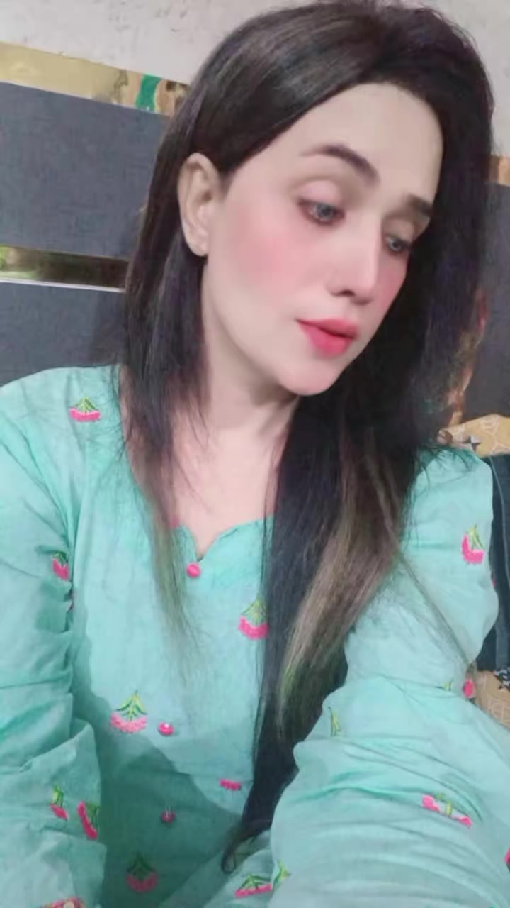 @sHiLpA kHaN