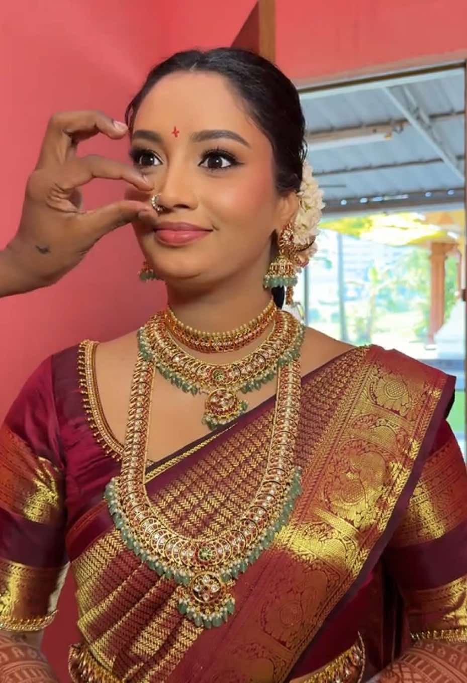 @Aishu Ash Beauty