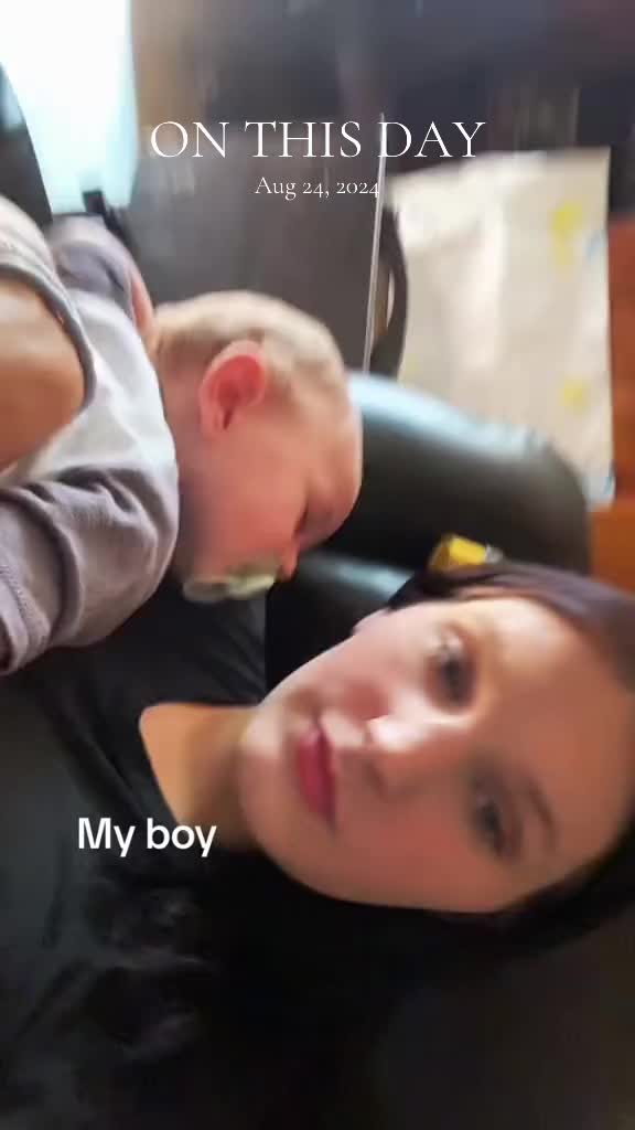 @Thebluechickennugget