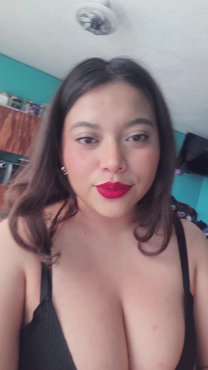 @Nannbaelopz