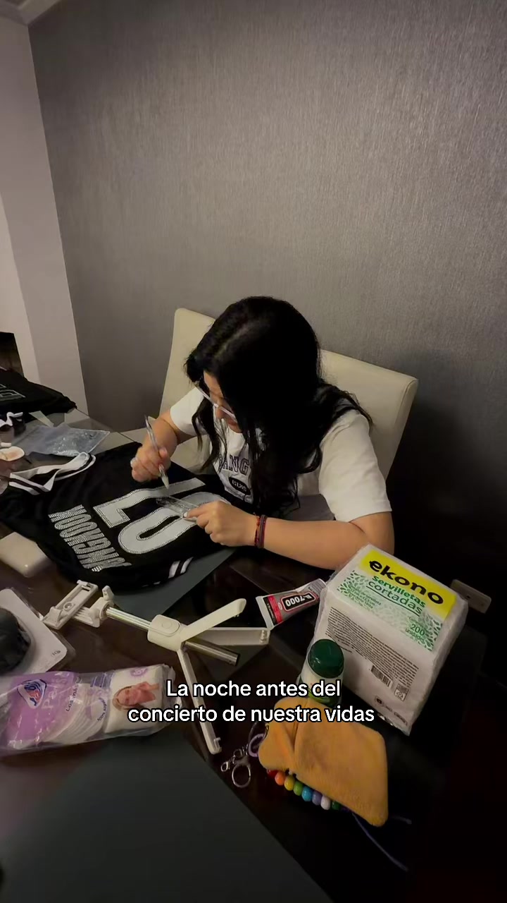 @melworldkpop
