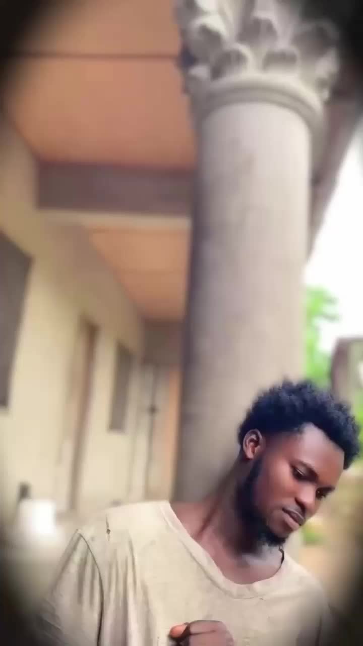 @KING SUNDAY🇬🇭🇱🇷🇳🇬
