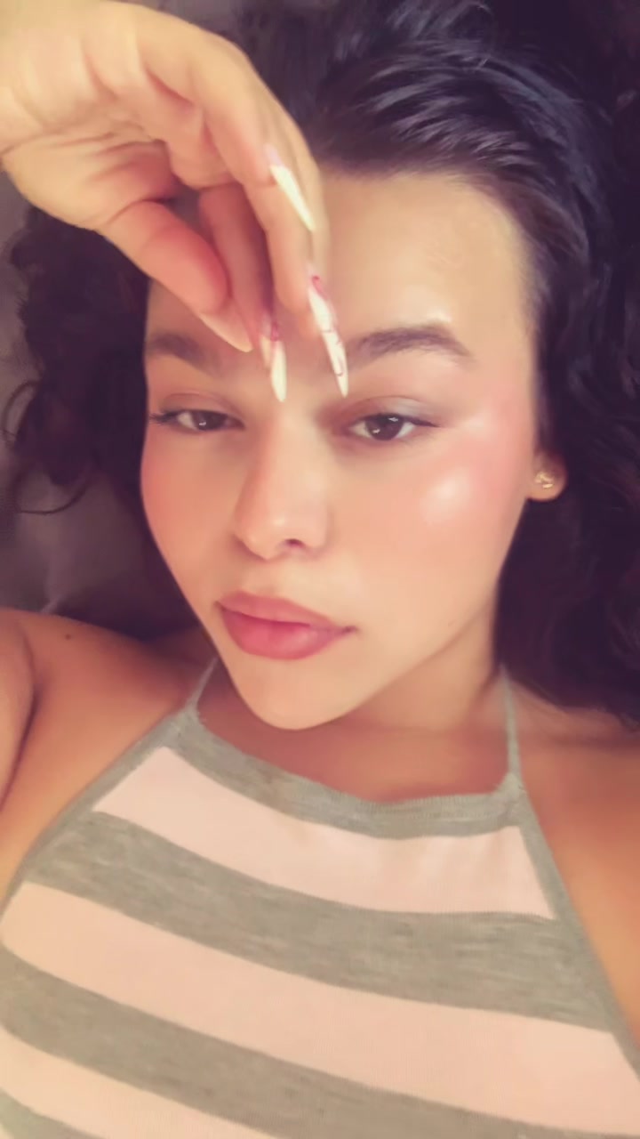 @ellaroumenov