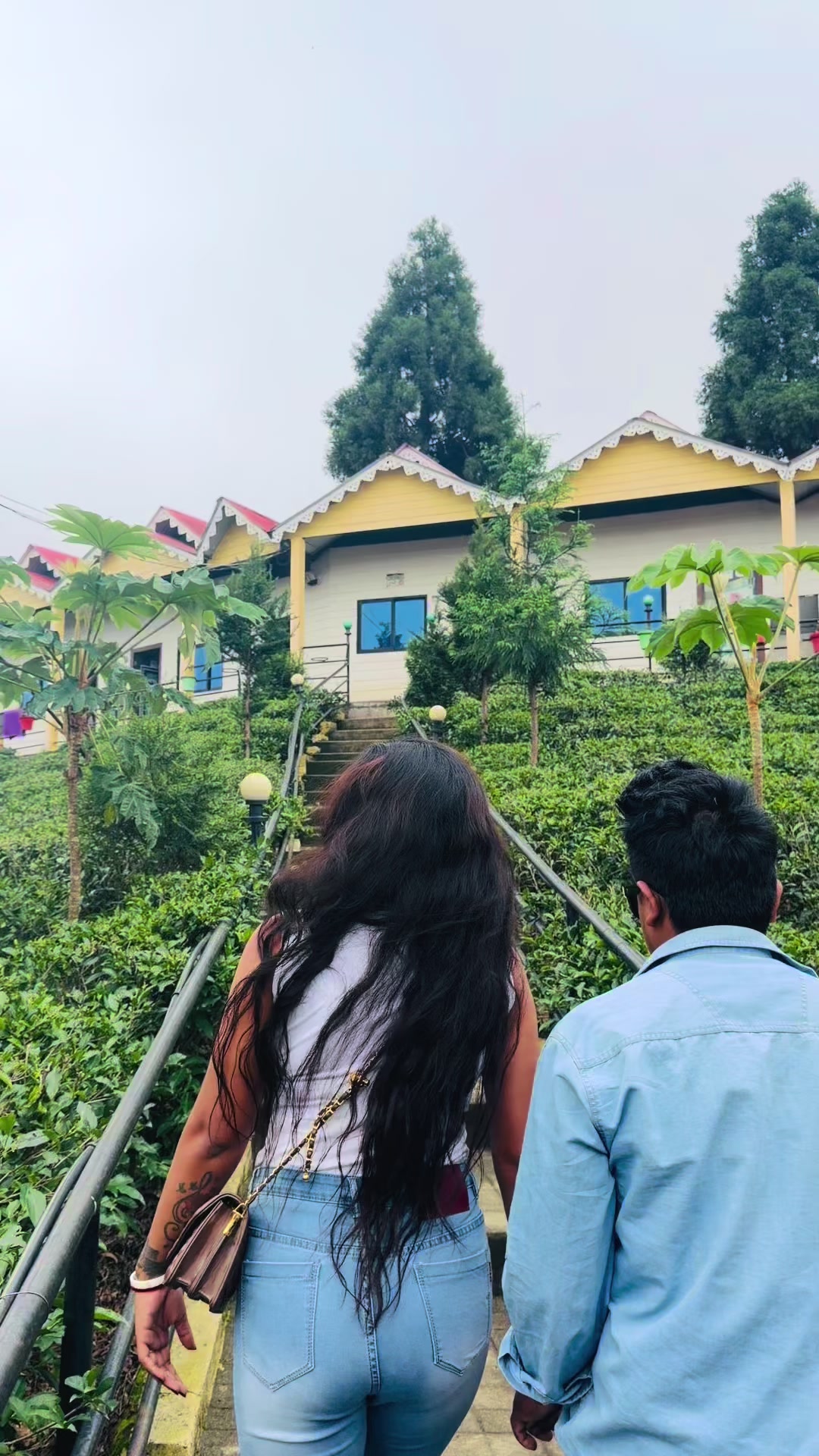 @RazbncNiharika