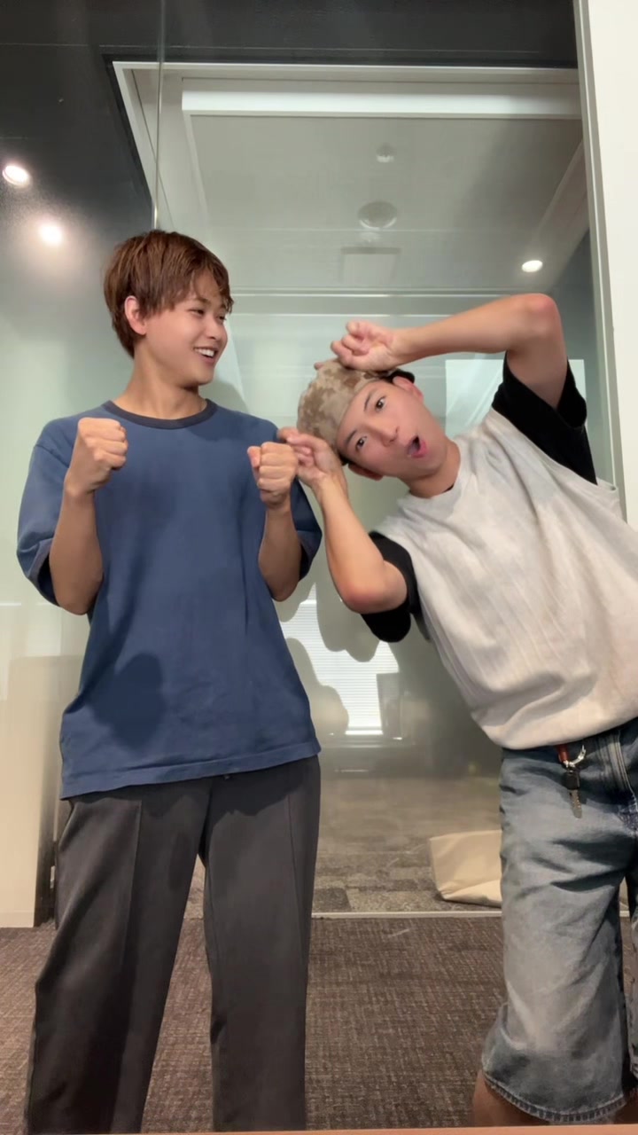 @笑輝