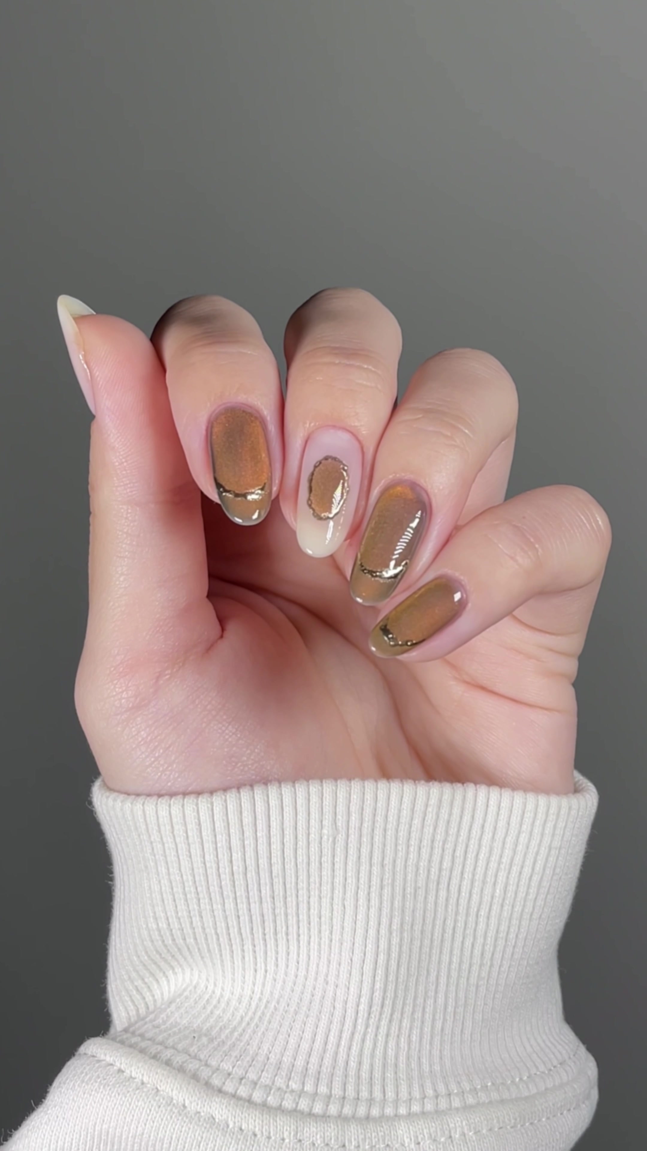 @Aprés Nail Professional