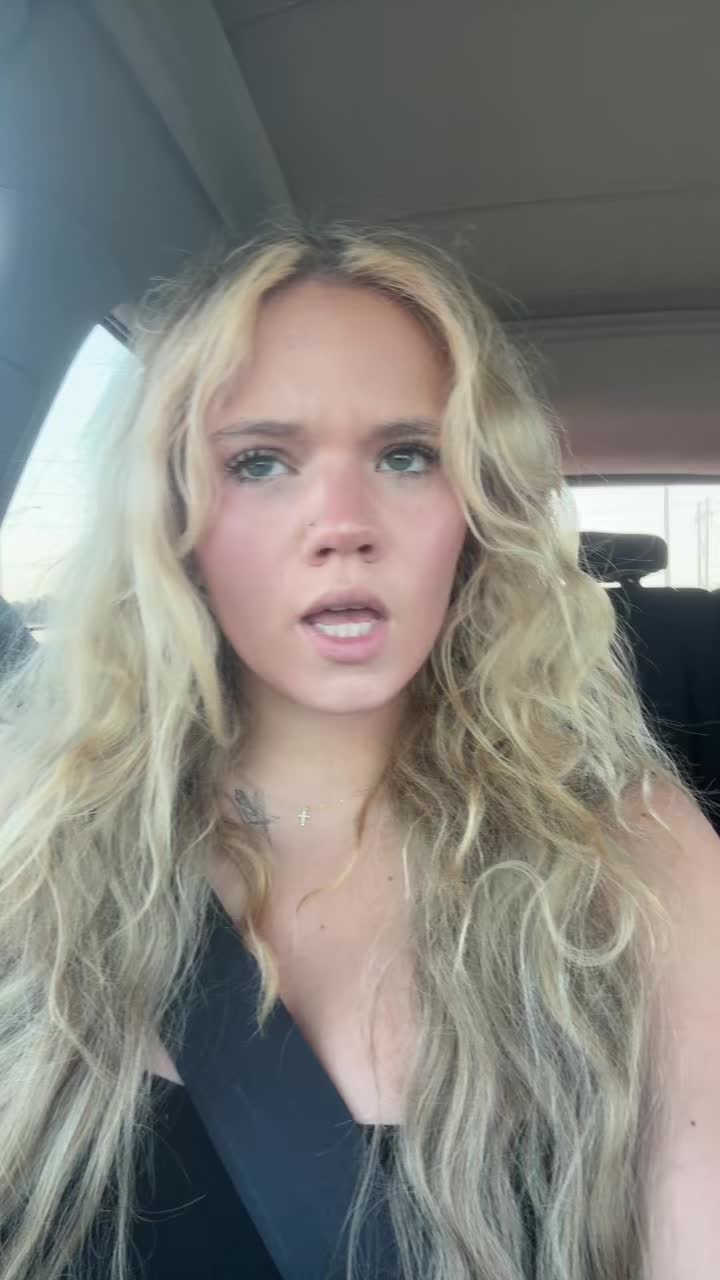 @iz_.lee