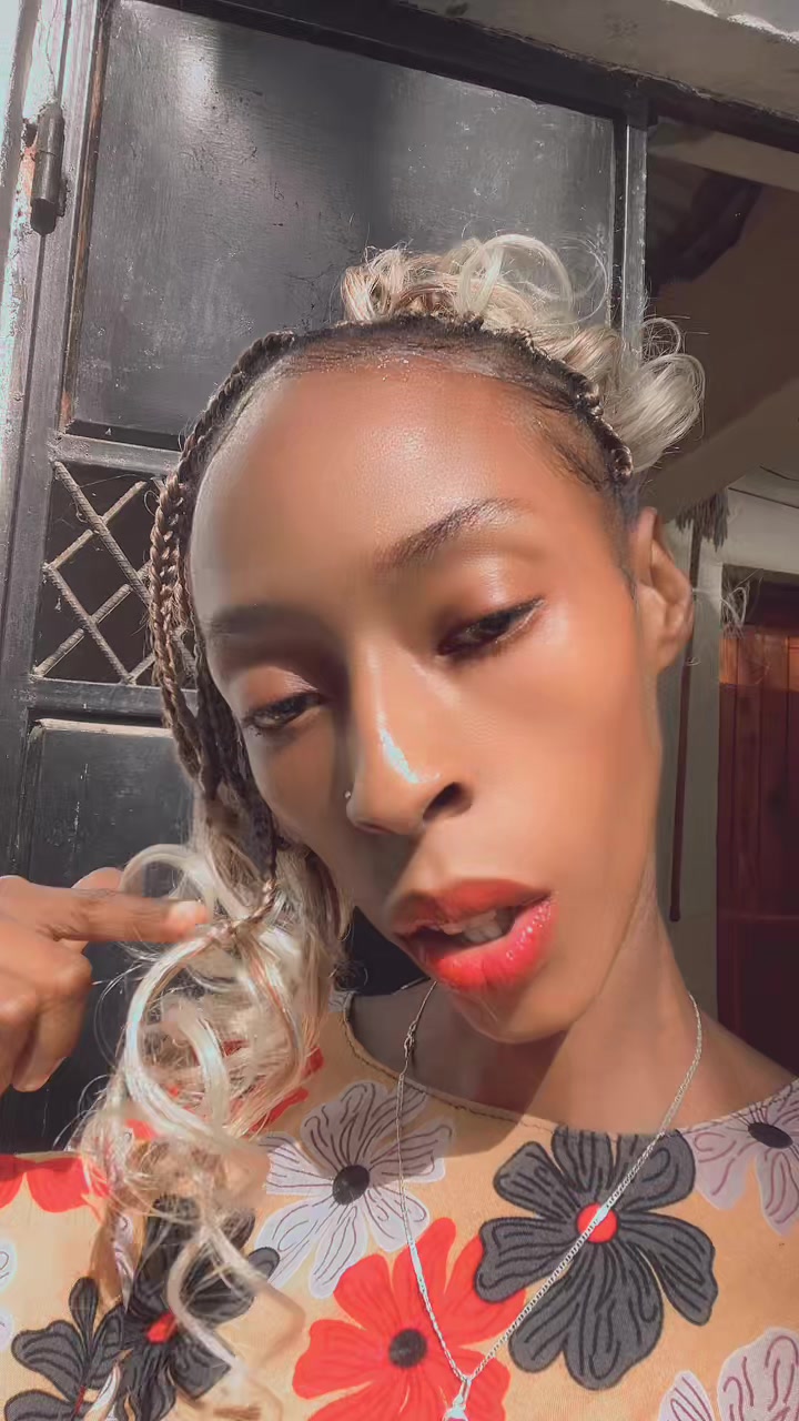 @nashyscarlet1