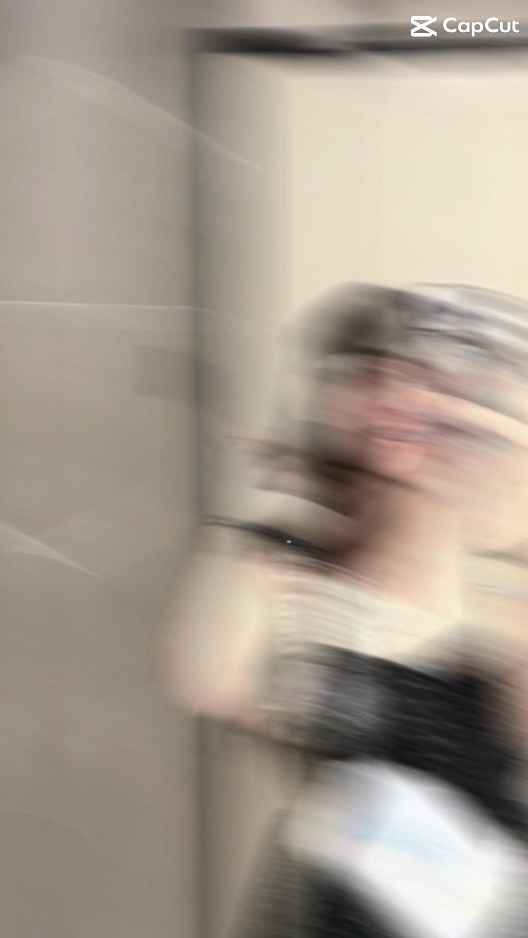 @A M M U