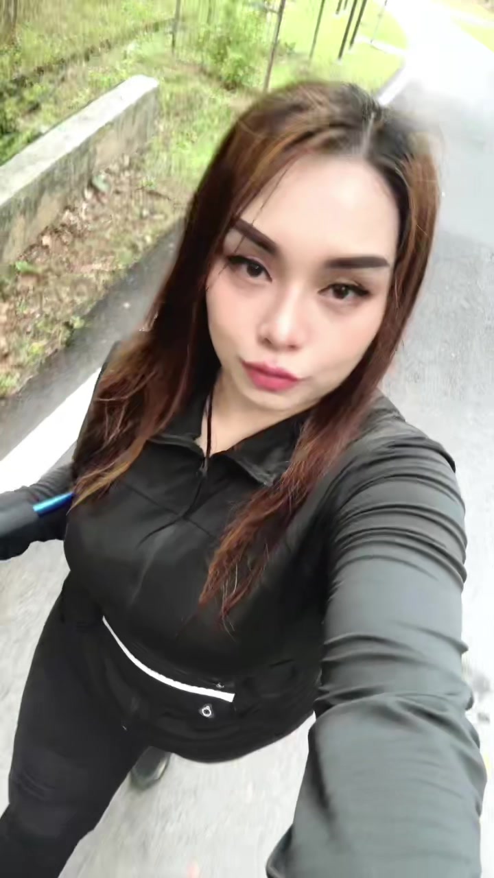 @MiRa RiNDiYaNi