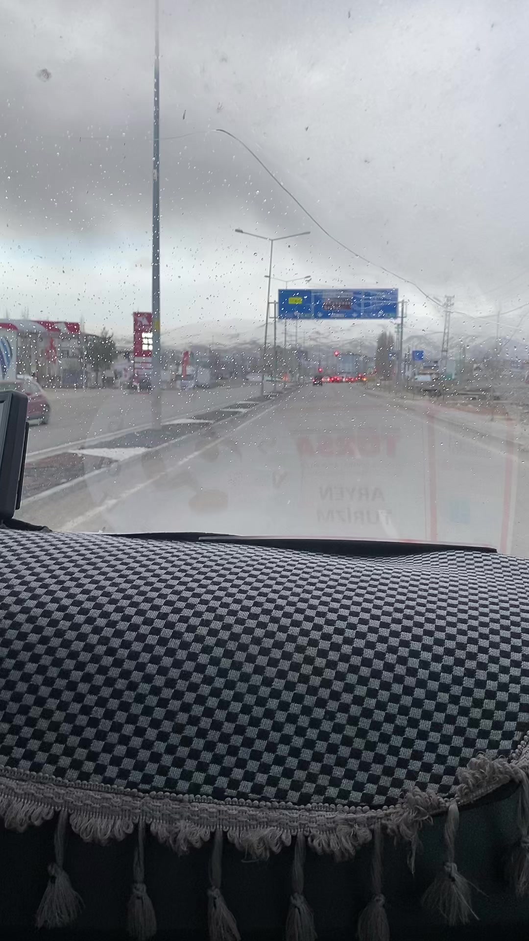 @H&uuml;rriyet Boray