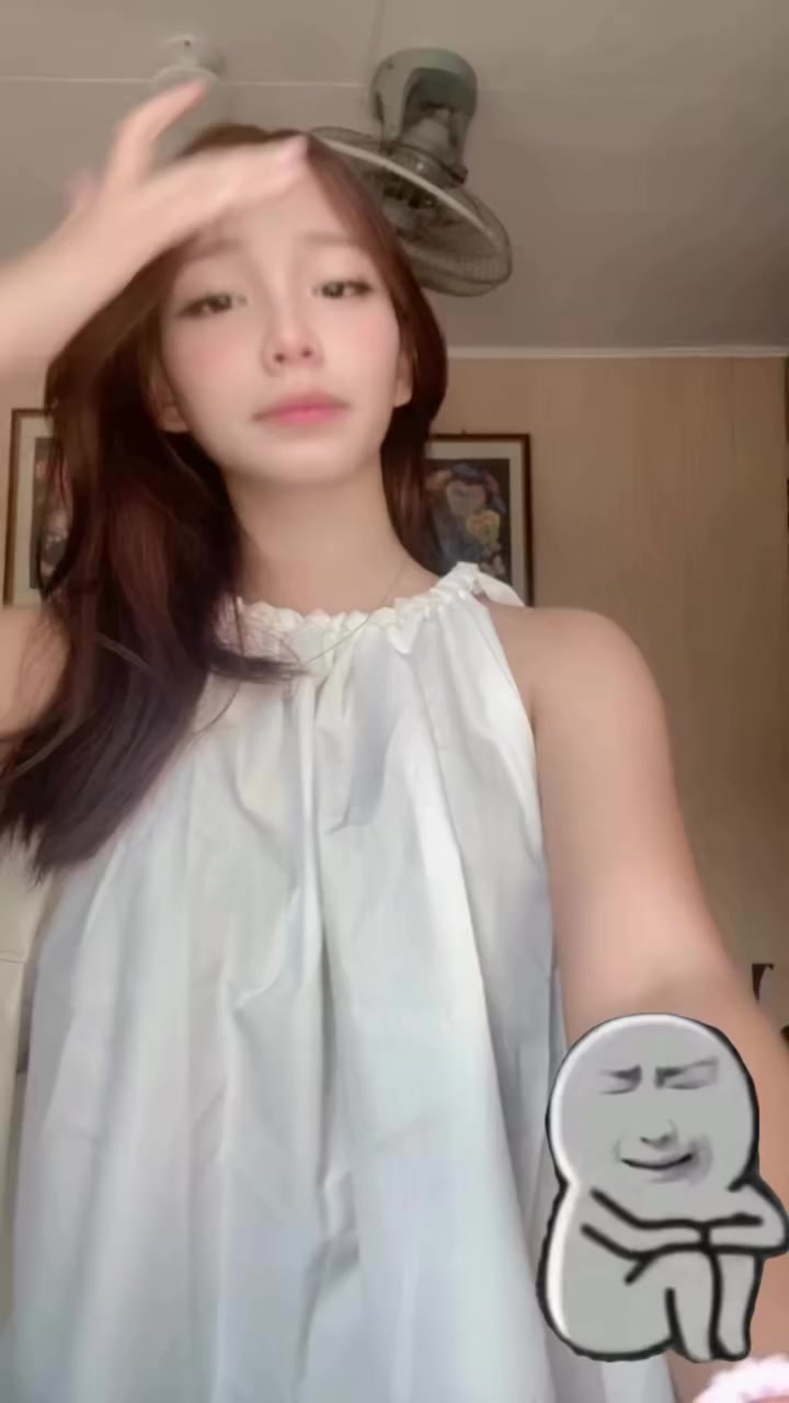 @just mia
