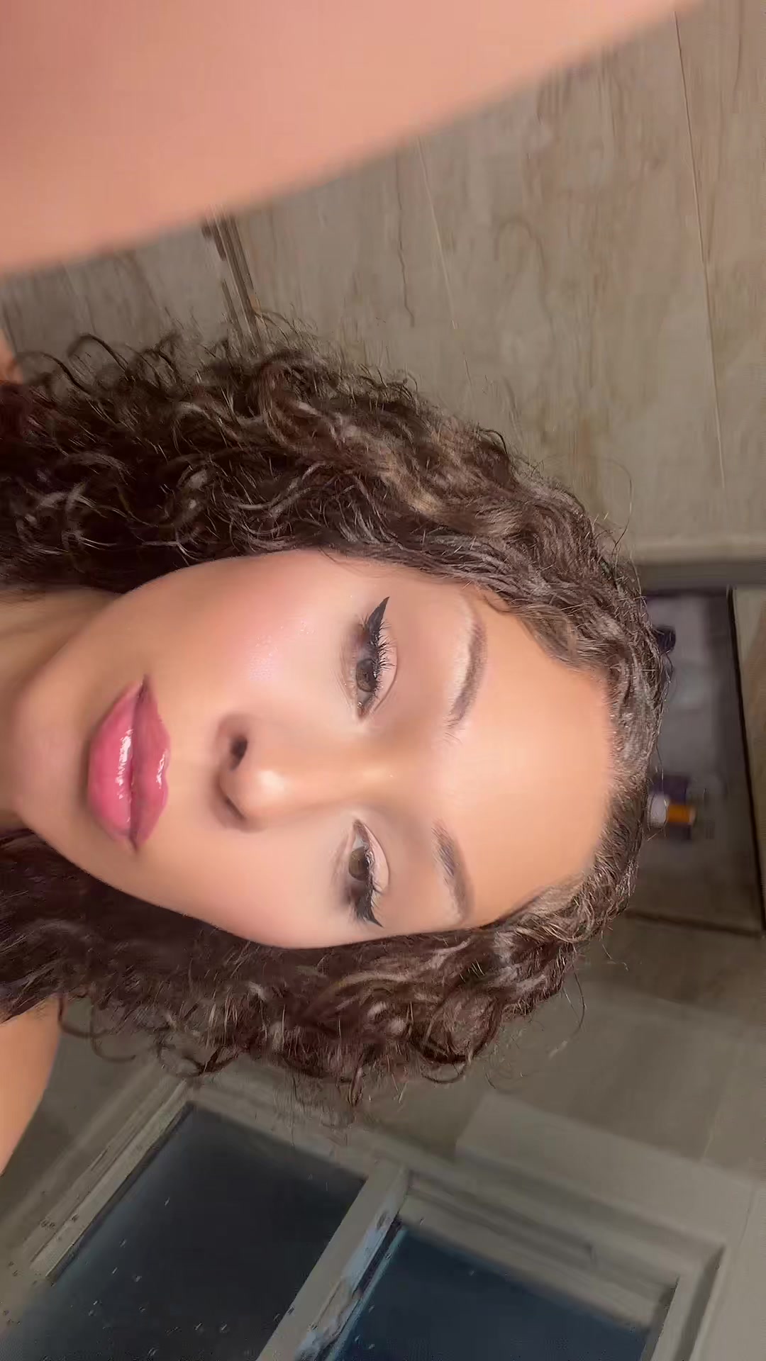 @Cynderella