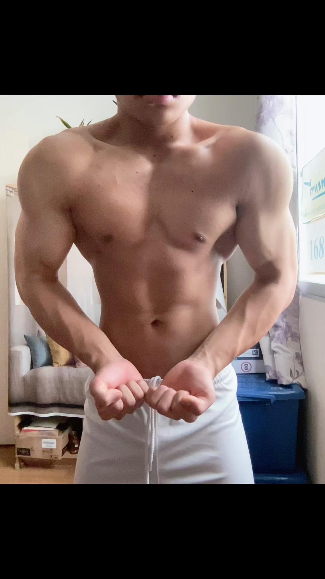 @natthapazz._