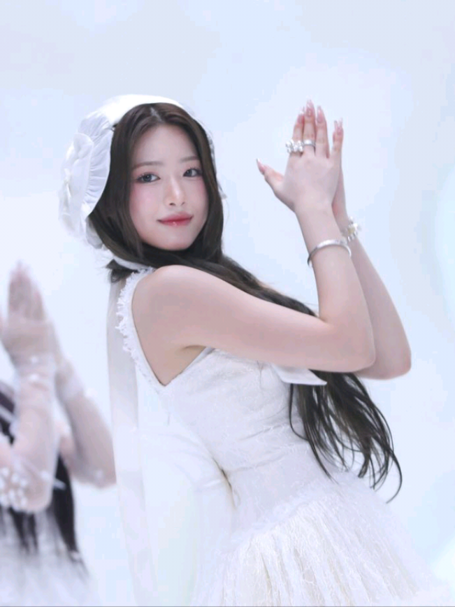 @𝐙𝒆𝒏𝒂`👒 ࣪ ִֶָ ┆ ⩩ 𝟑𝟎𝐊'✮