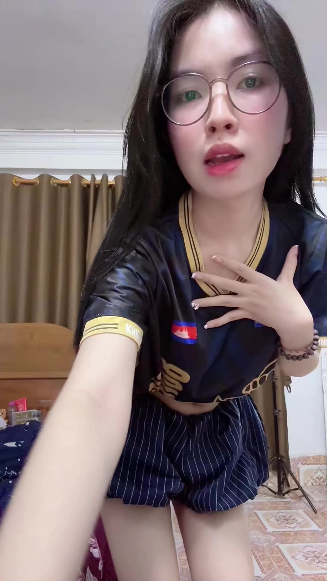 @Ro Na๐ค