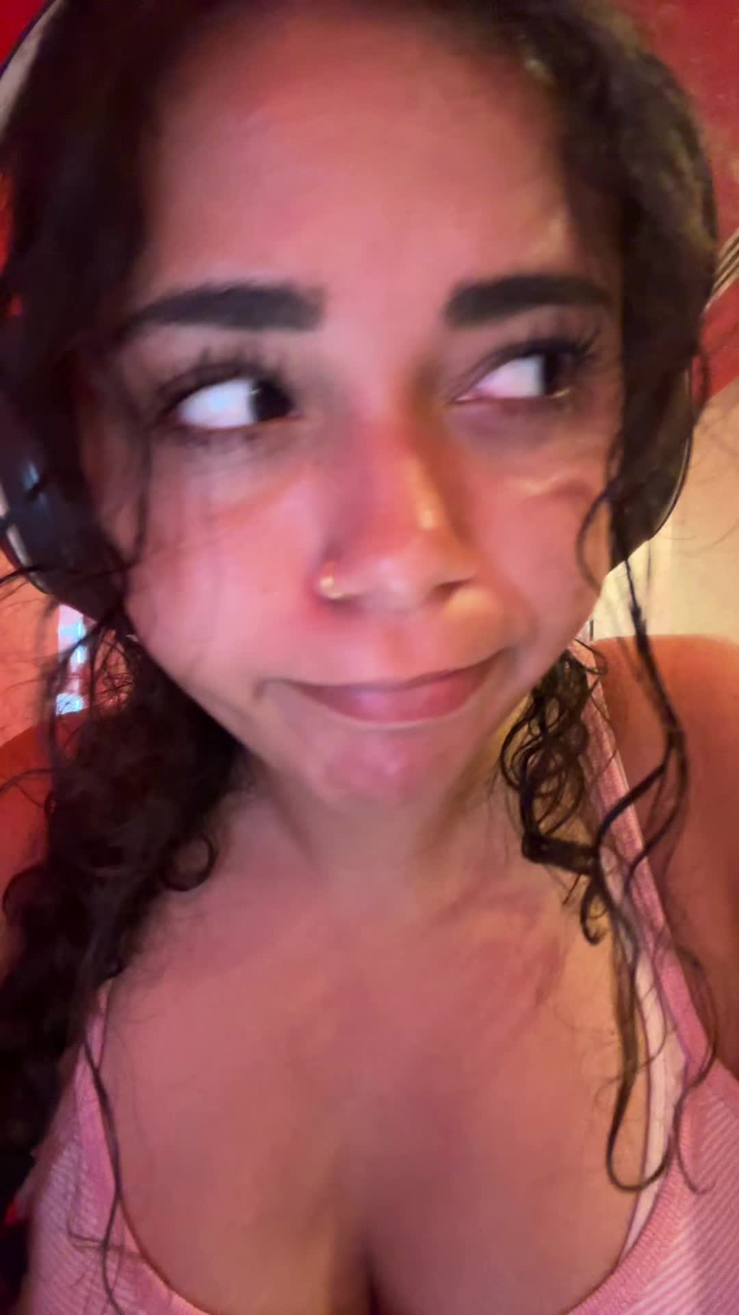 @yourehot
