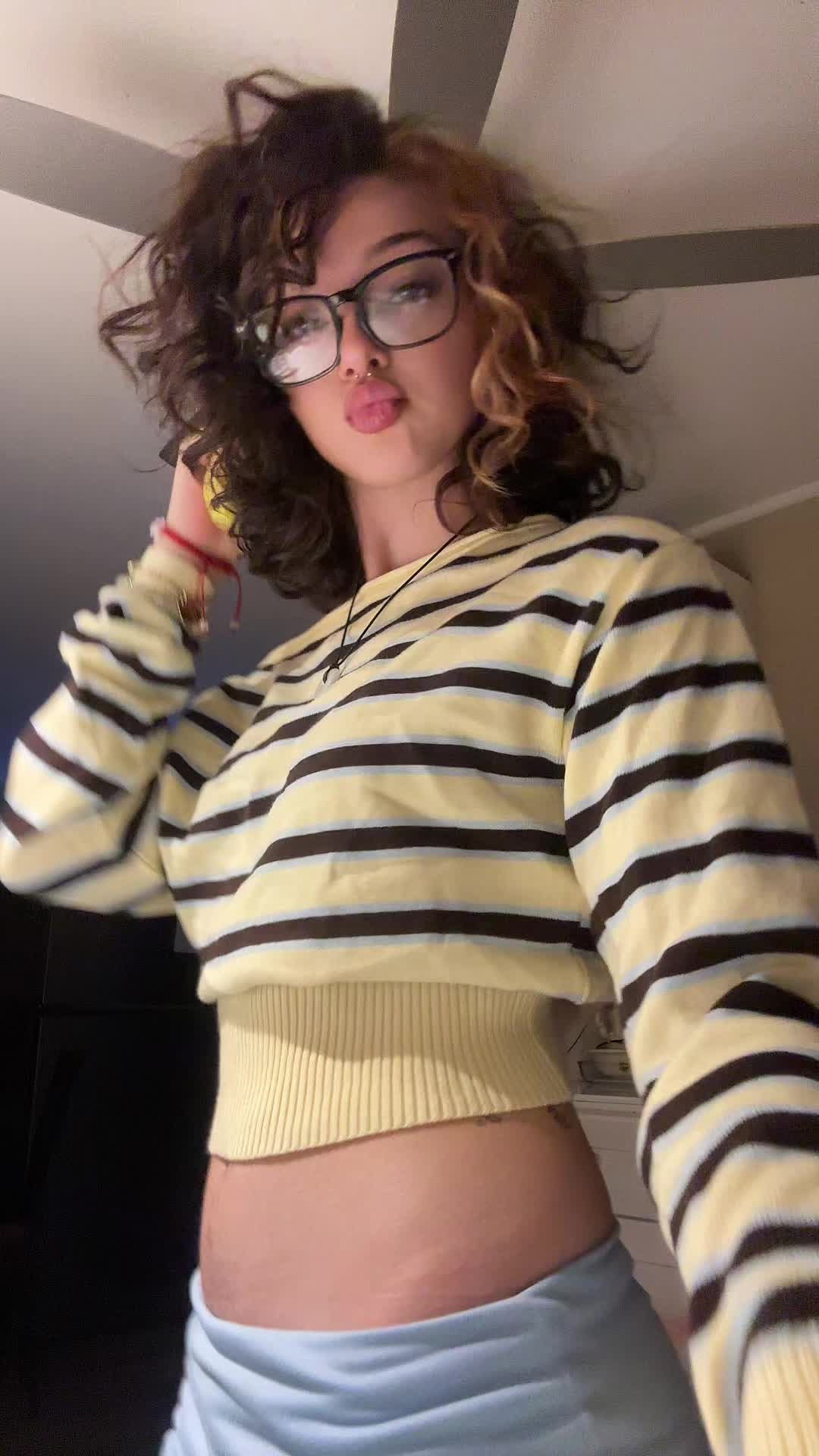 @༂