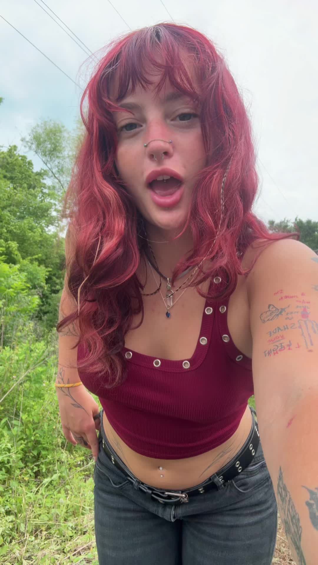 @Sky🌶️