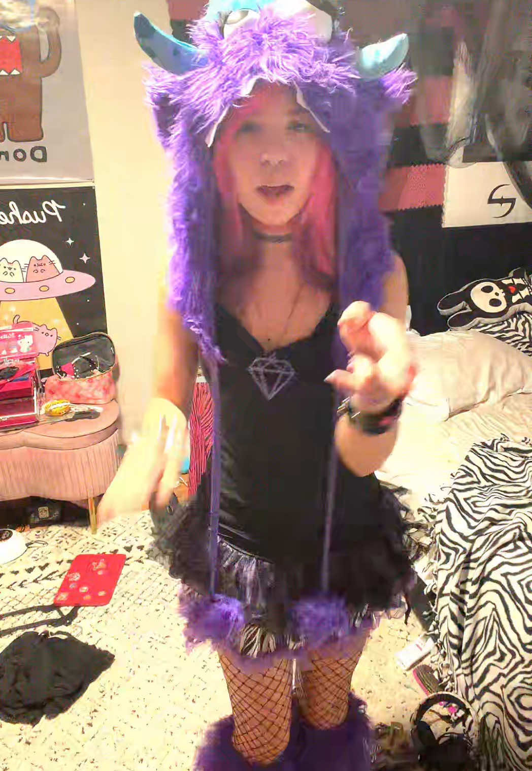 @Beaaisdead 🐾 ☮︎