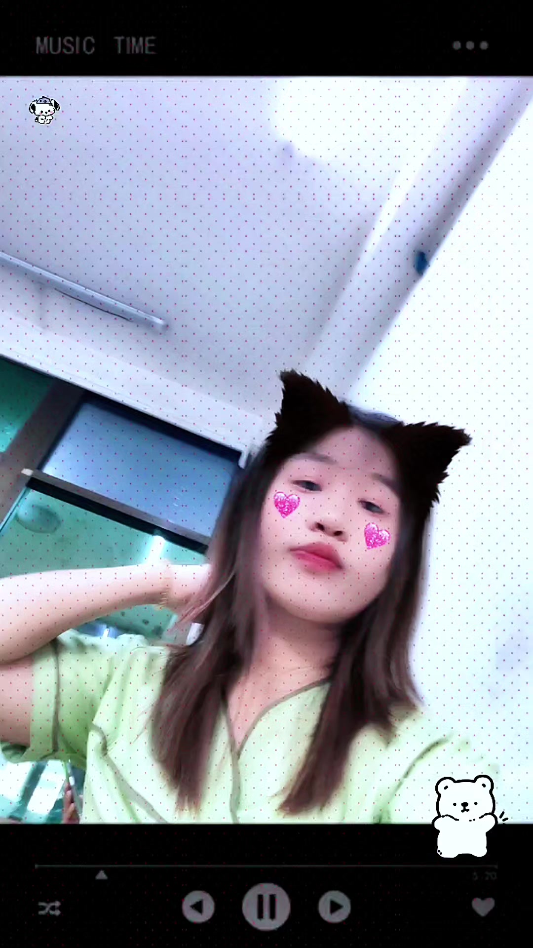 @♈
