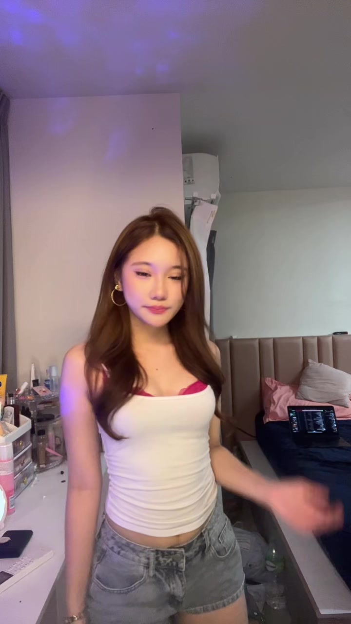 @jewelwang_