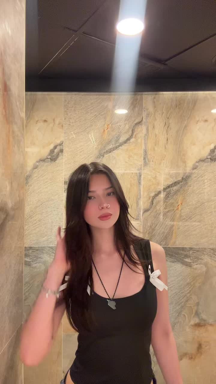 @M O O N