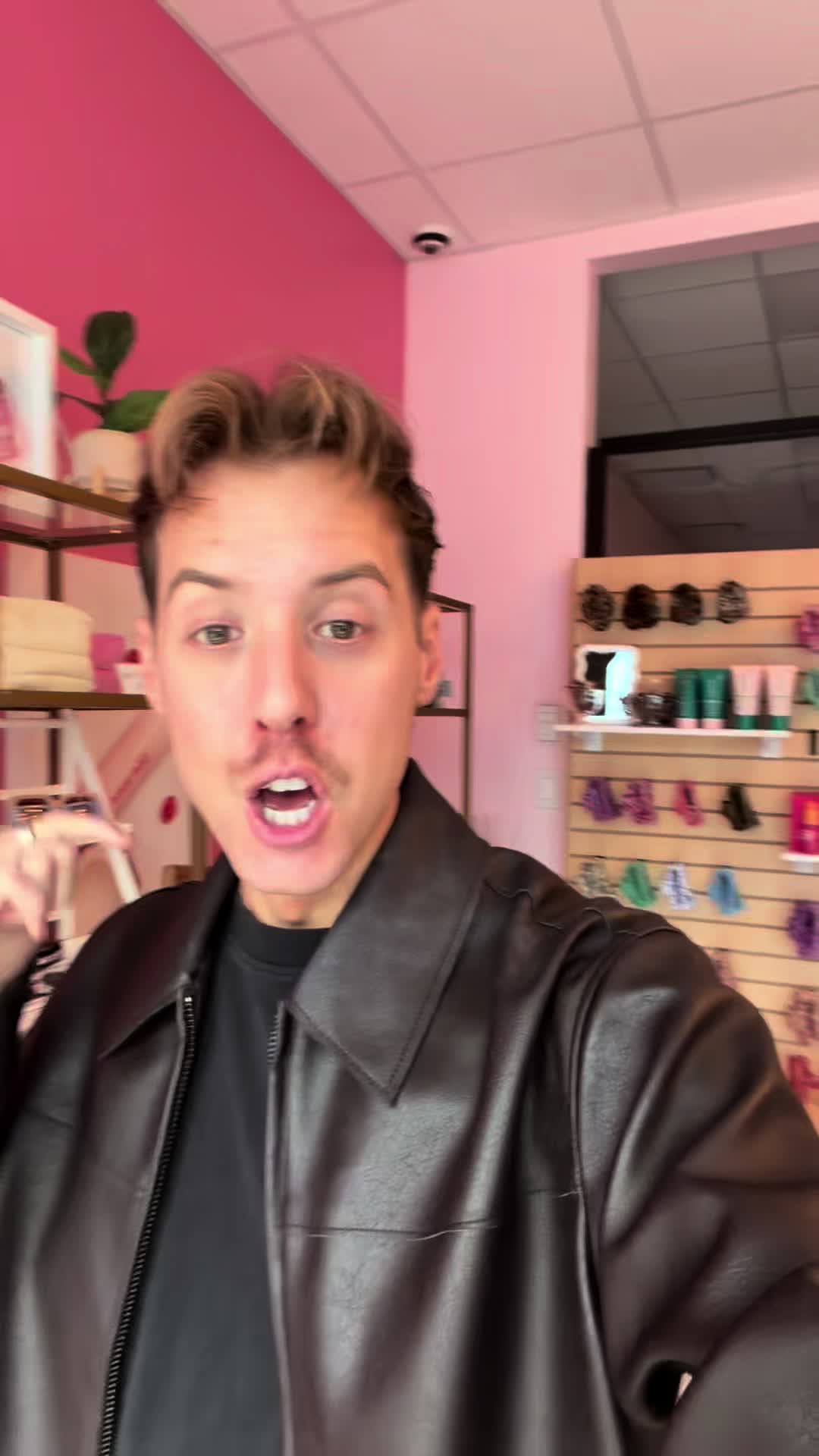 @Joanie de Pixie Woo