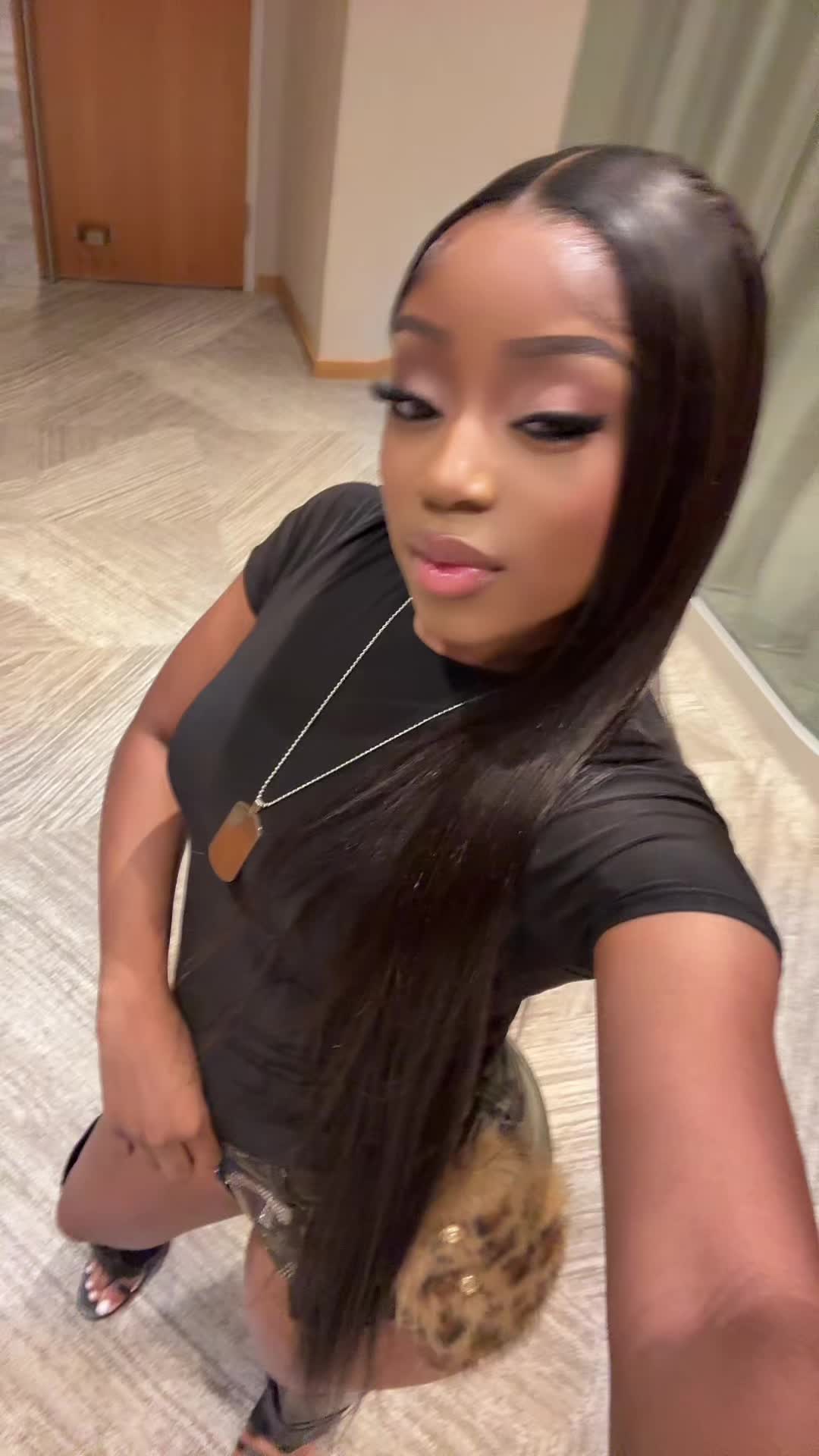 @Pinkkjwett