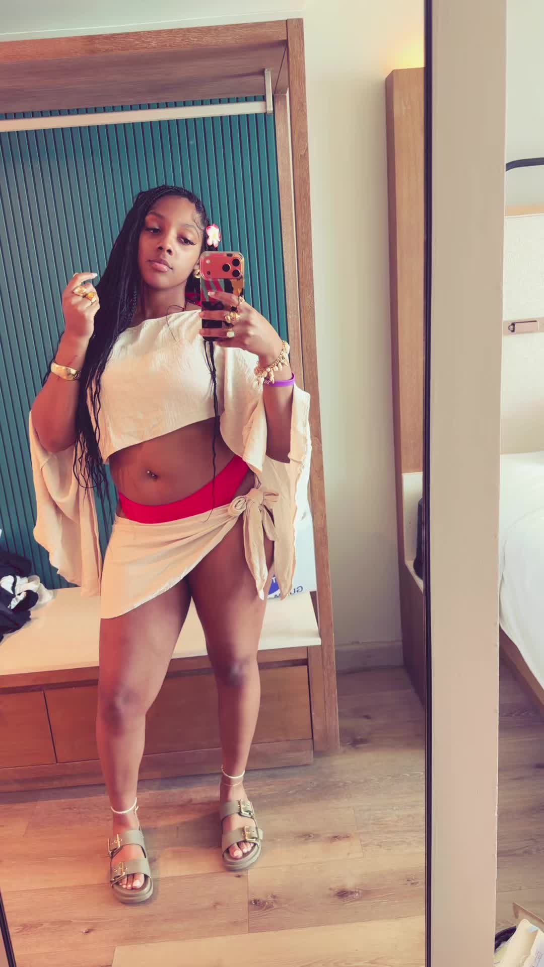 @KhyaWhya