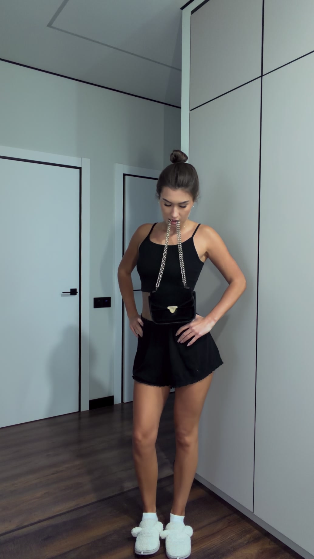 @𝐯𝐚𝐧𝐞𝐬𝐬𝐚