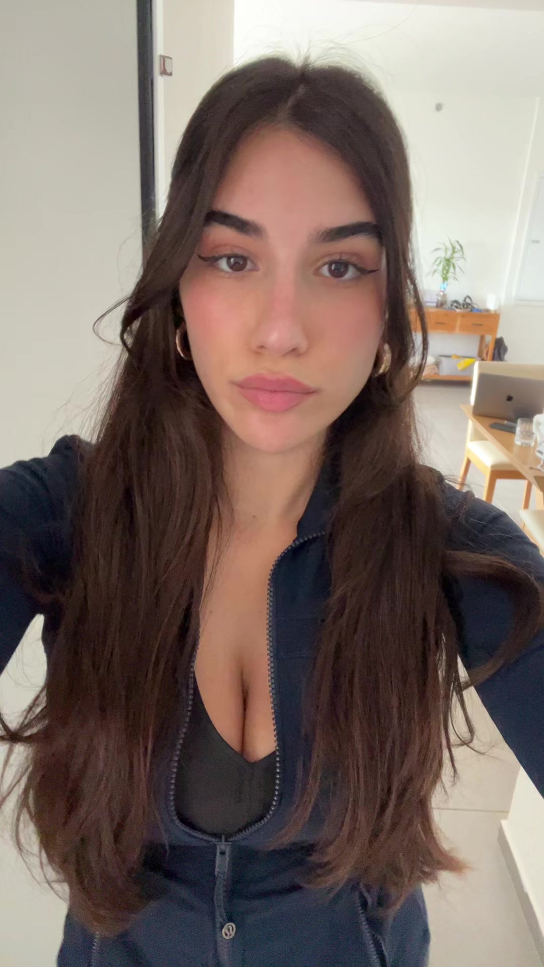 @Leeori