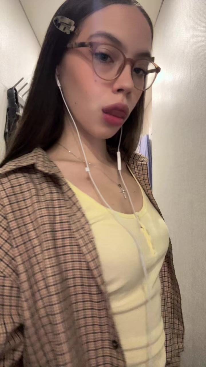 @моляева🎱