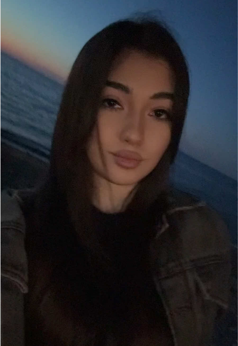 @𝐌