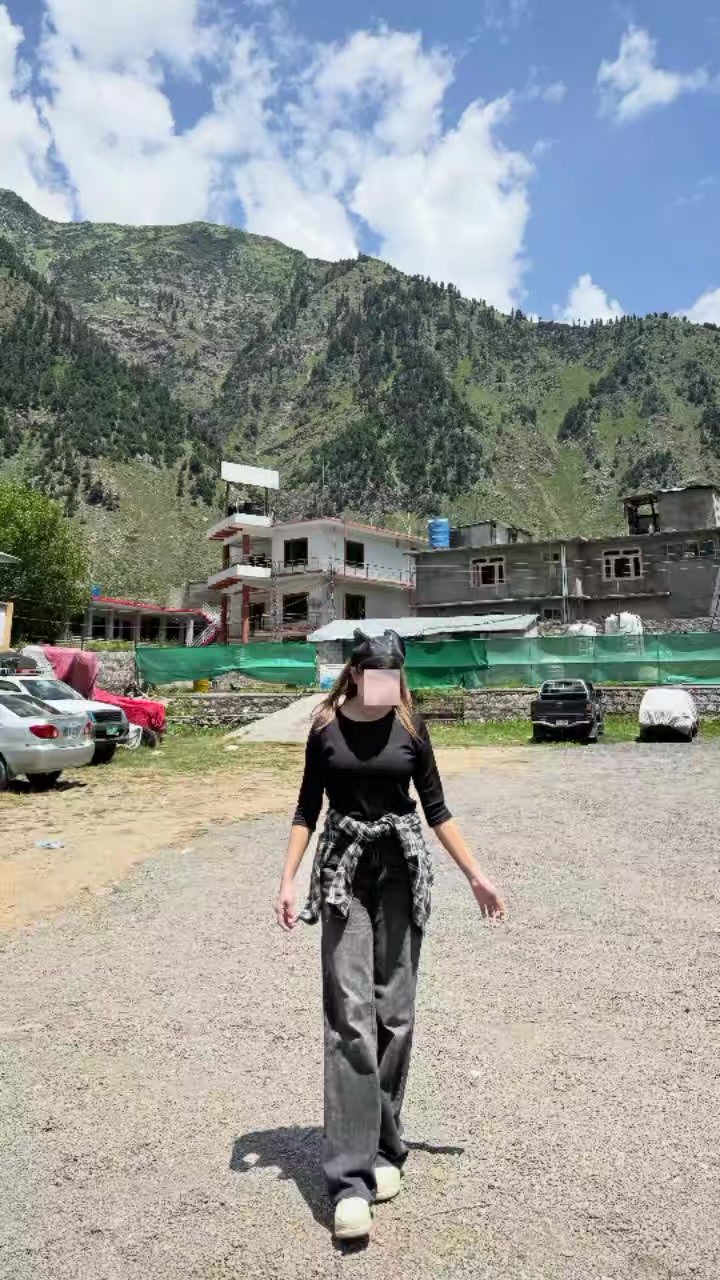 @Haniahabib11🦋
