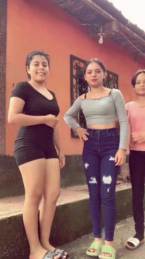 @ASHLIN 💆🏻♀️🧔🏿♀️…………