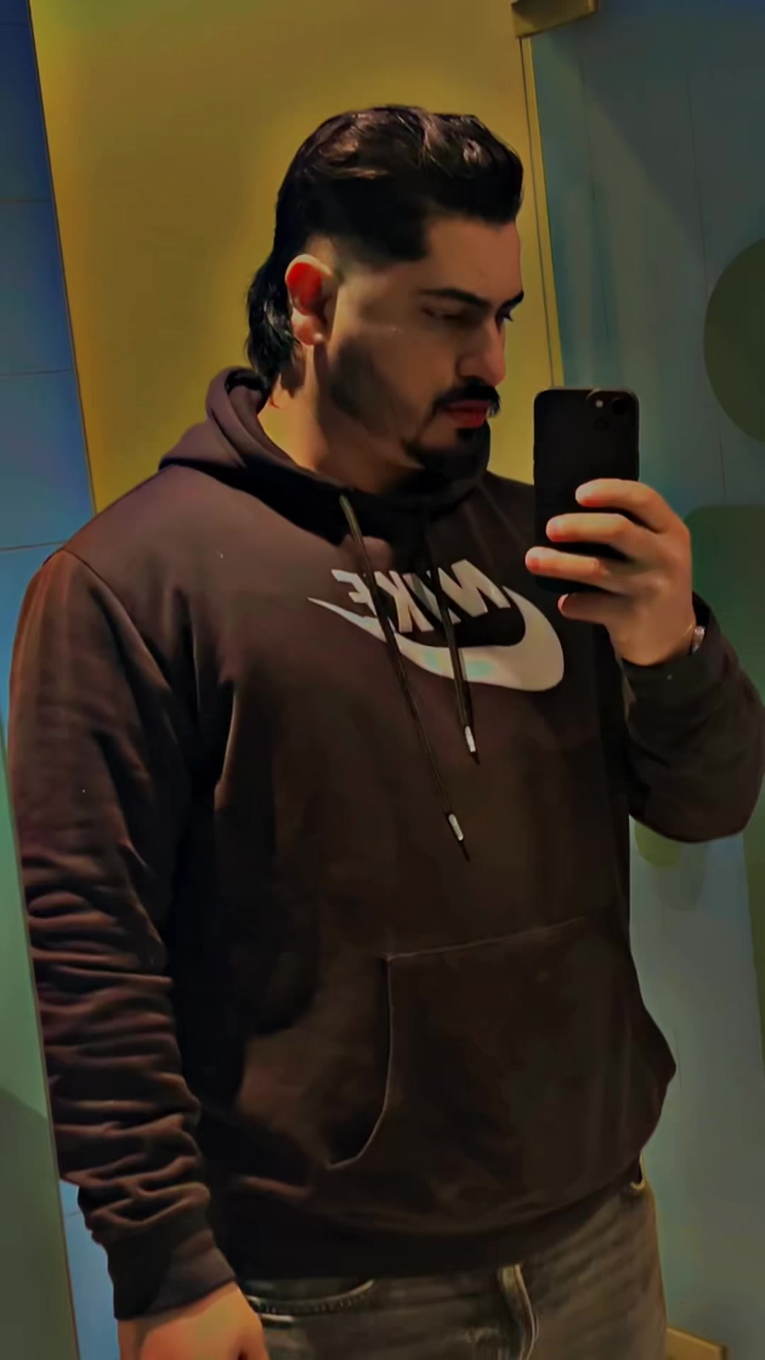 @اسرار🧟&zwj;♂️