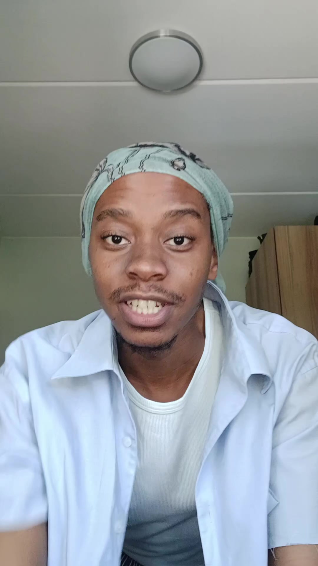 @im.nhlayisot