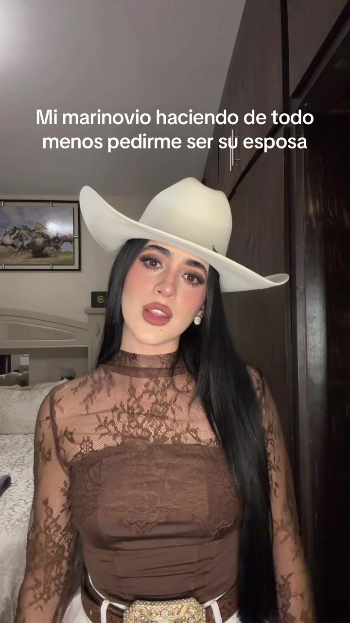 @𝑁𝑎𝑡𝑎𝑙𝑖𝑒