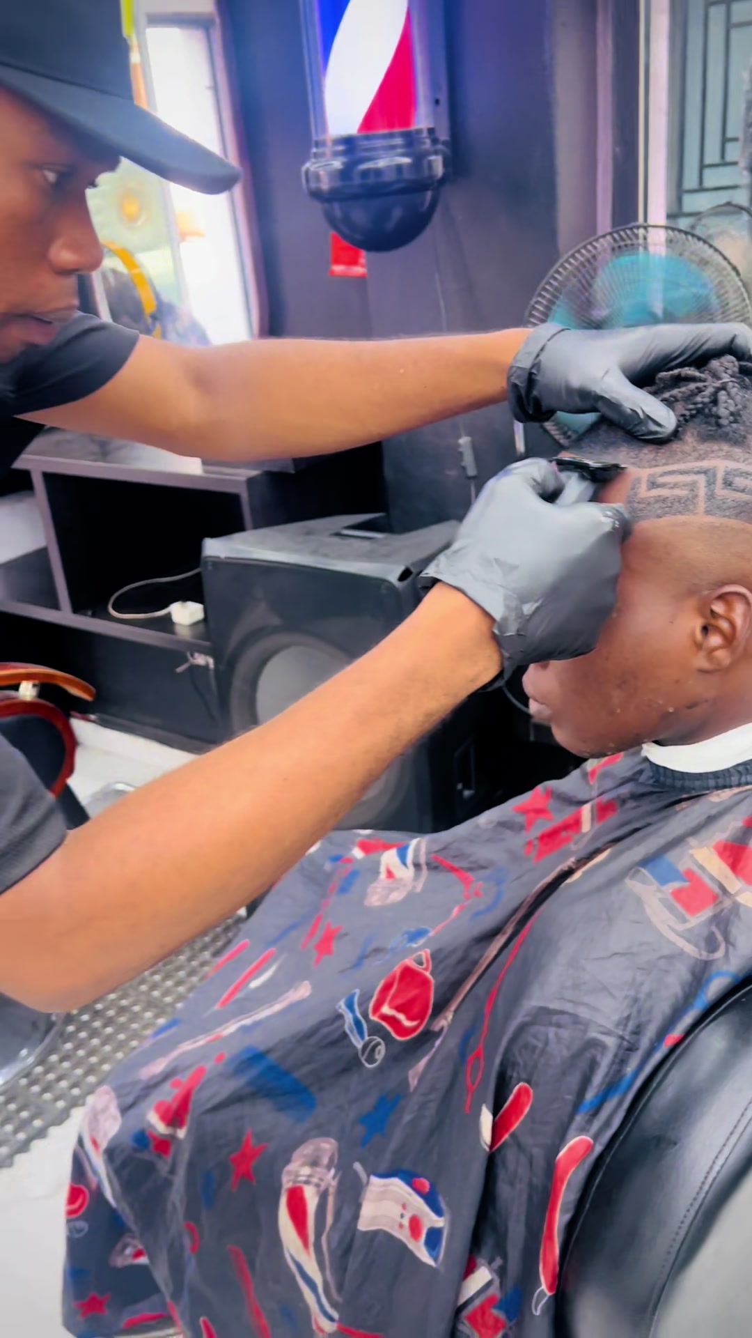 @fabricedort Barber
