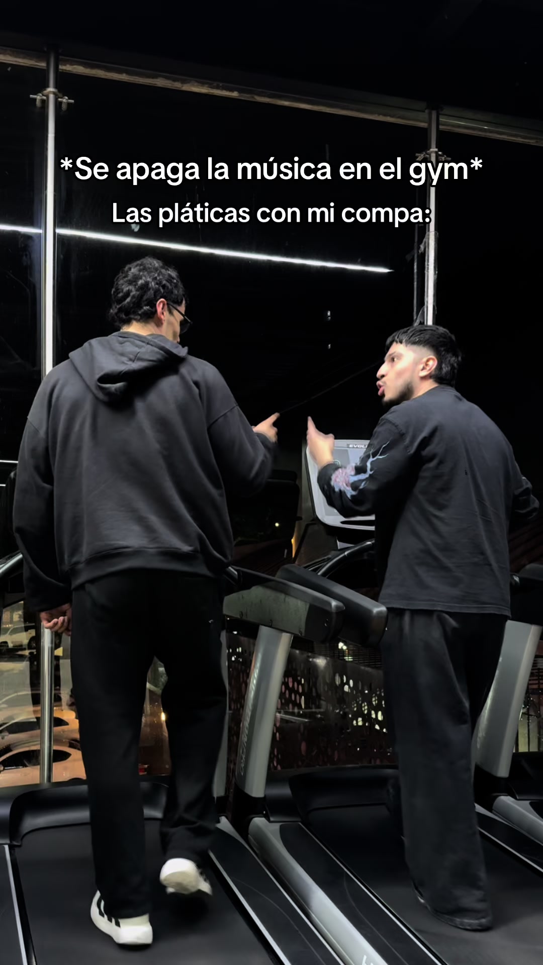 @JUAN SANDOVAL