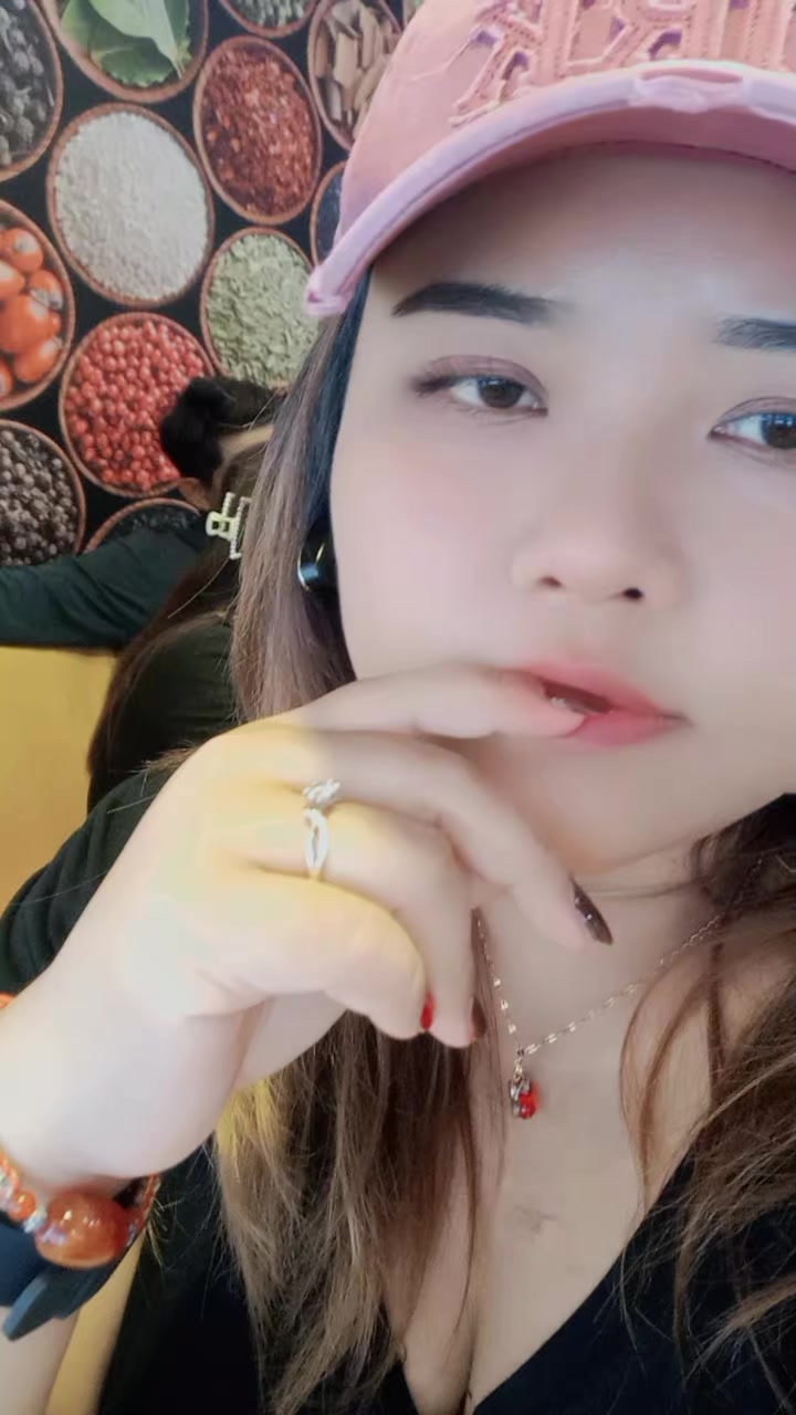@cikmoy🍒🍒