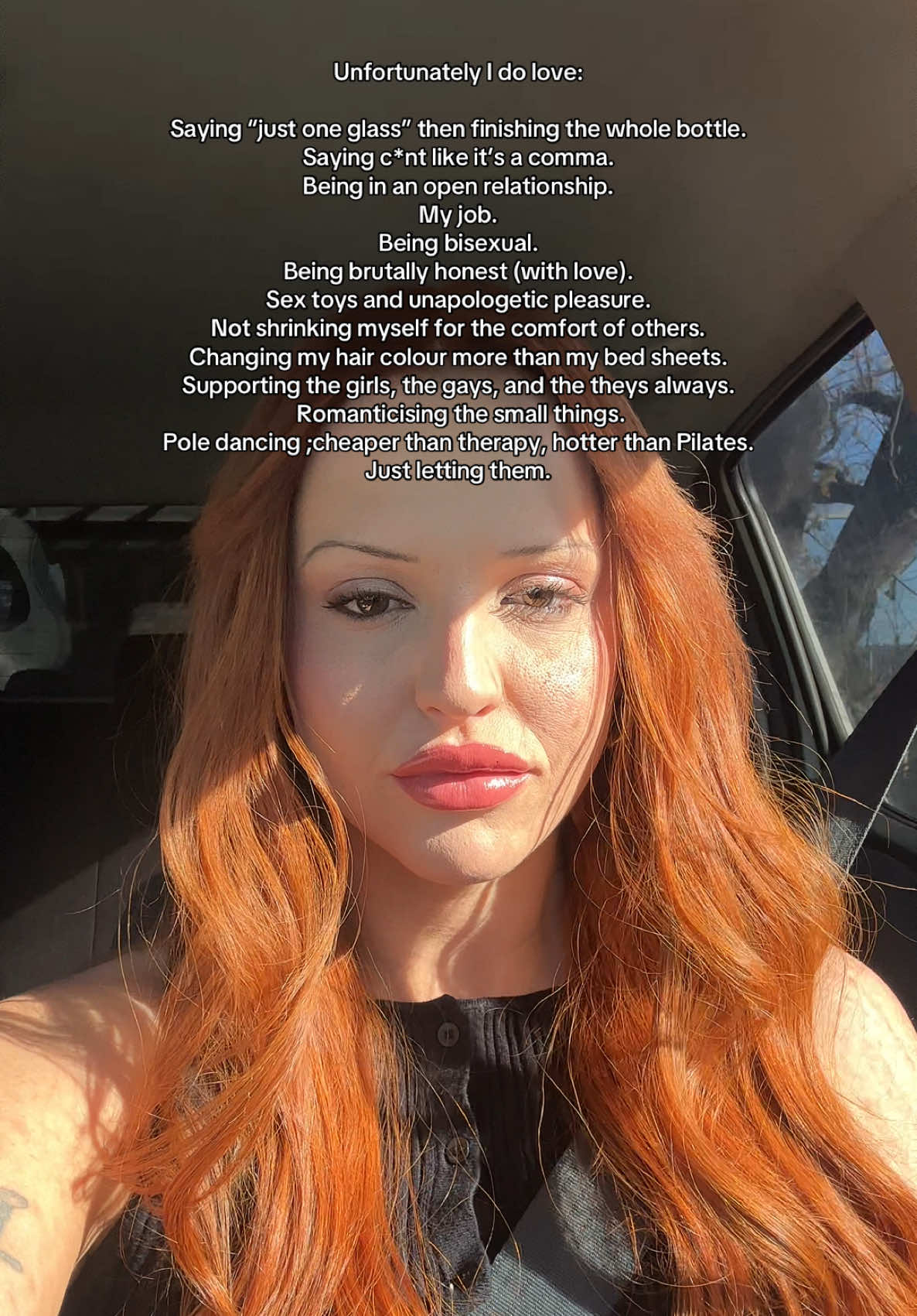 @looksbyloves