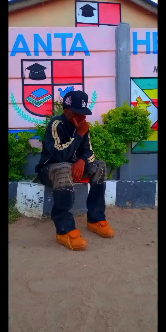 @user29492324079