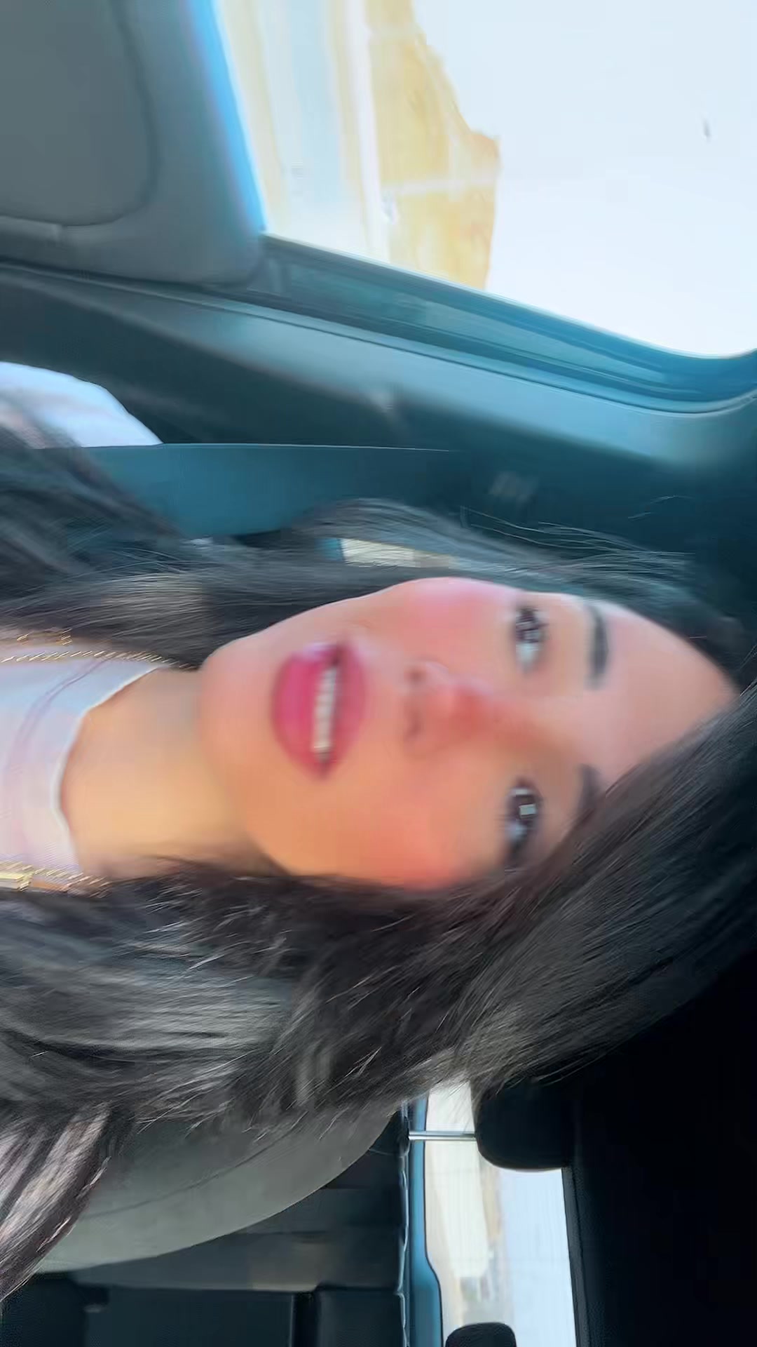 @Loloaa