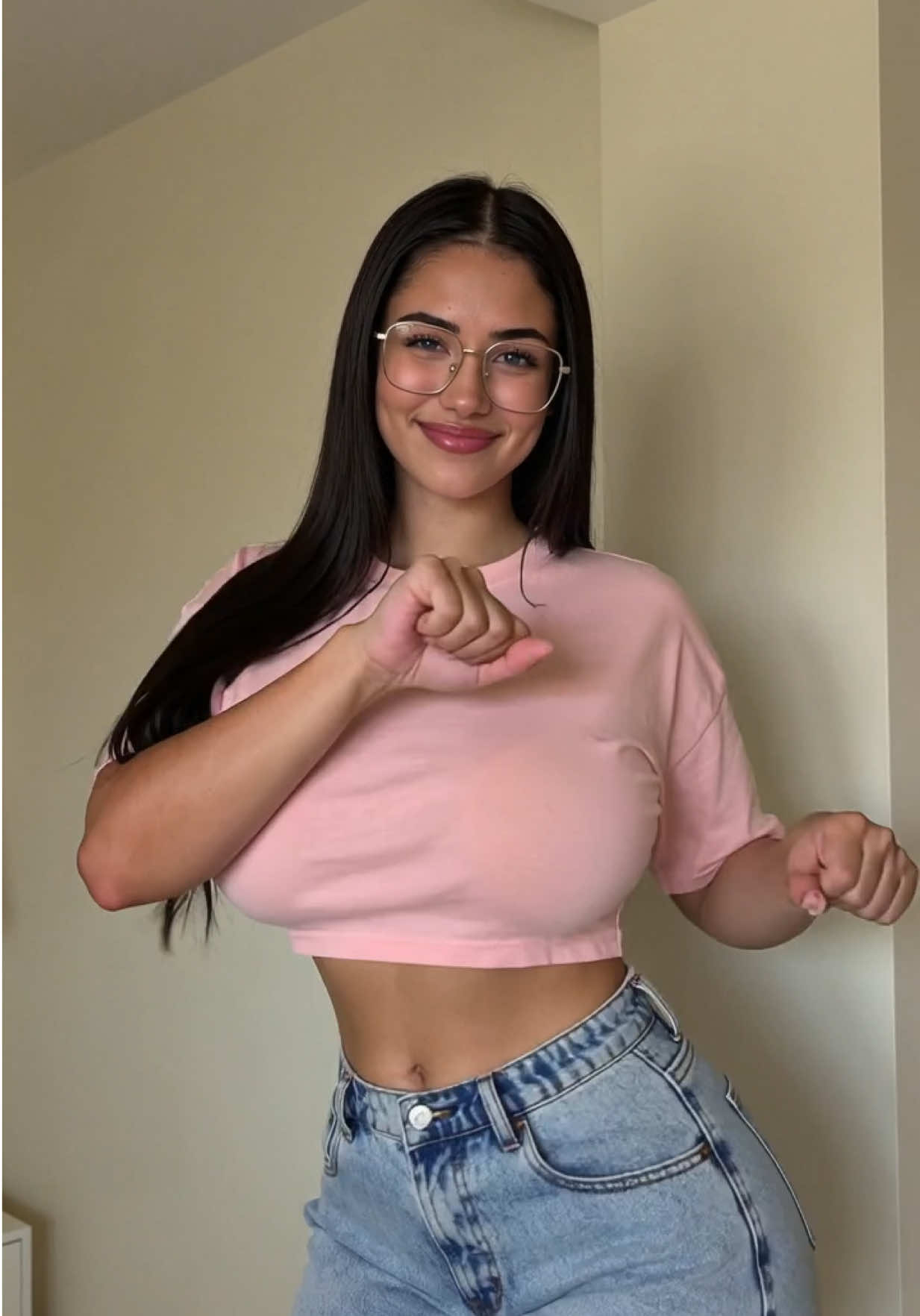 @Alessia Besos