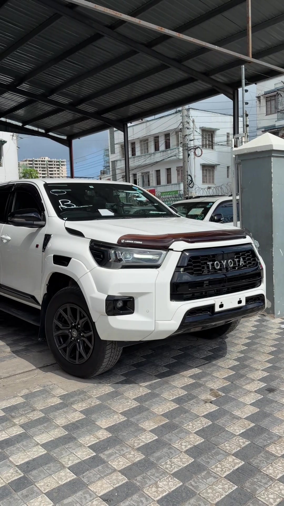 @CAR DEALS KENYA LTD