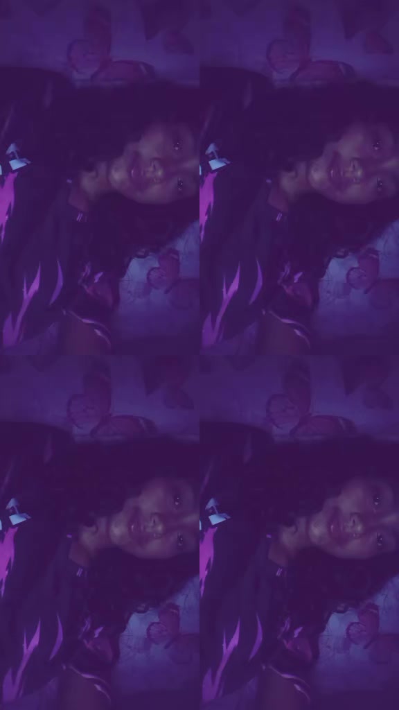 @Lau 🌸!!.